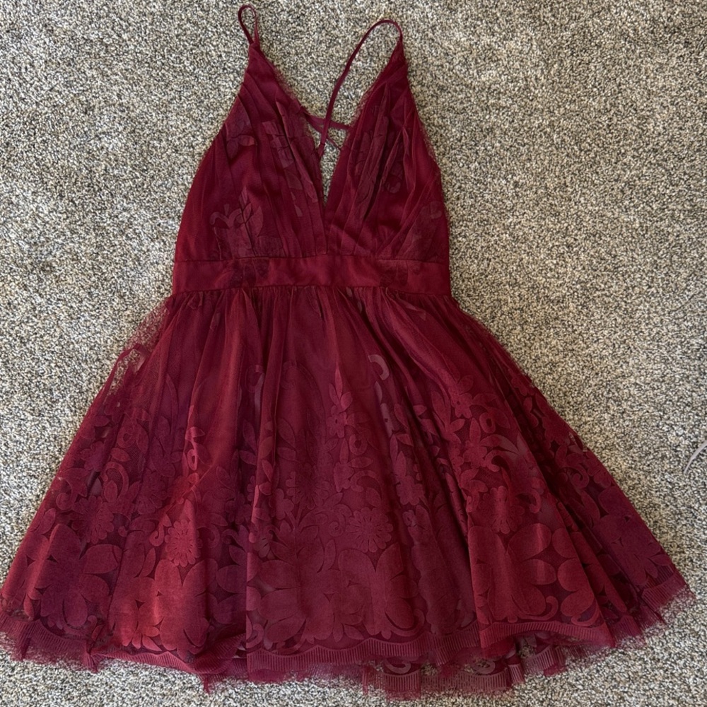 Luxxel Deep Red Lace Dress